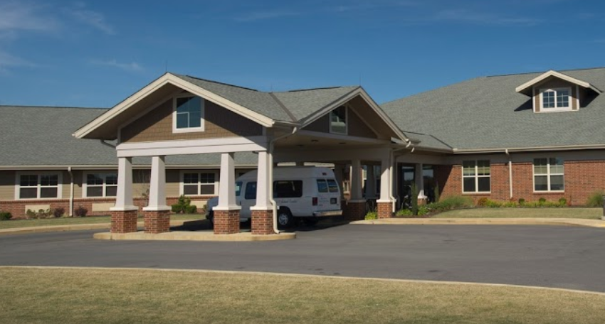 SEARCY, AR – THE CROSSING AT RIVERSIDE HEALTH AND REHABILITATION